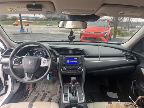 Used 2019 Honda Civic LX image 5