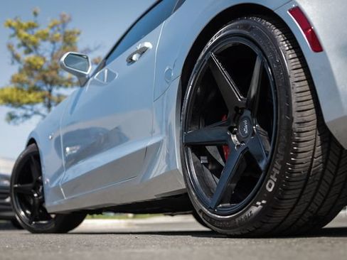 Used 2018 Chevrolet Camaro LT w/ RS Package RWD image 20