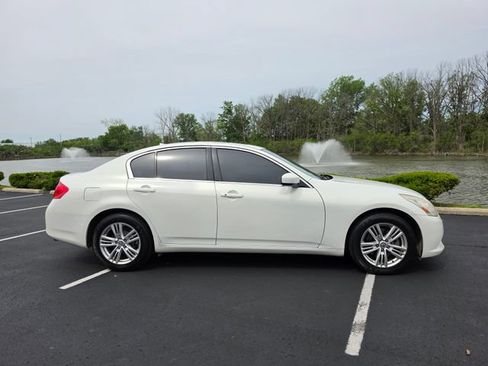 Used 2012 INFINITI G37 x Sedan w/ Premium Pkg AWD/4WD image 5