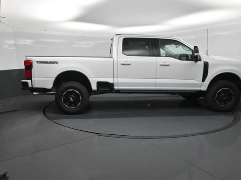 New 2026 Ford F250 Lariat w/ Tremor Off-Road Package AWD/4WD image 9