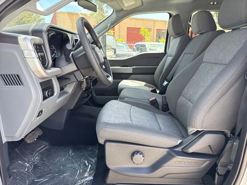 New 2026 Ford F250 XL image 19