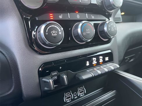 Used 2025 RAM 1500 Big Horn image 16