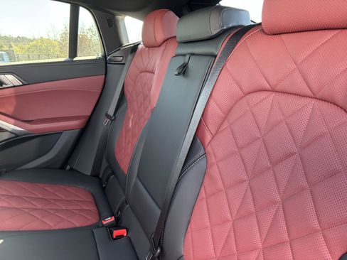 Used 2025 BMW X6 xDrive40i image 33