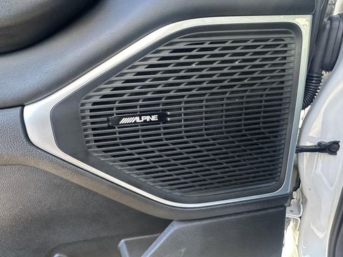 Used 2024 Jeep Wagoneer L Series II w/ Flexible Seating Group image 16