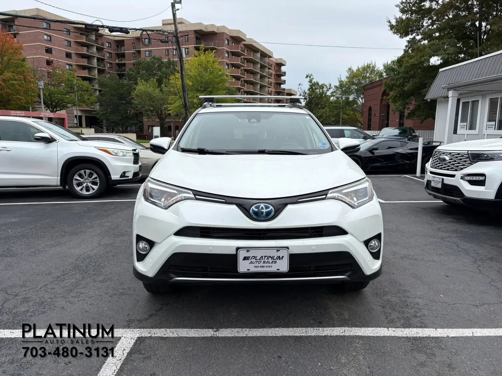 Used 2017 Toyota RAV4 Limited w/ All Weather Liner Package AWD/4WD image 4
