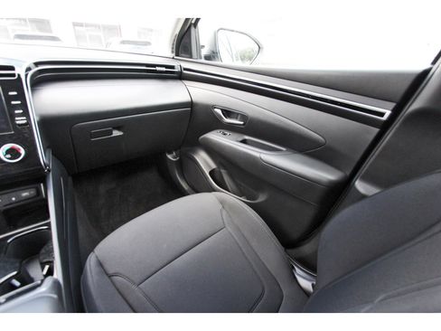 Used 2023 Hyundai Tucson SEL FWD image 11