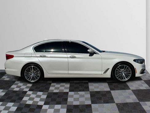 Used 2018 BMW 530i xDrive AWD/4WD image 2
