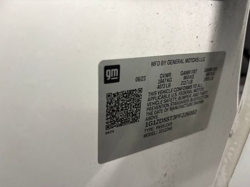 Used 2023 Chevrolet Malibu LT image 34