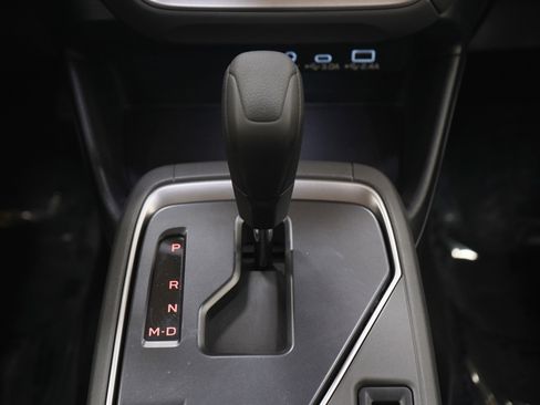 Used 2024 Subaru Crosstrek 2.0i Premium image 18