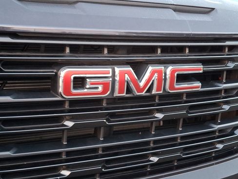 Certified 2024 GMC Sierra 1500 Elevation w/ X31 Off-Road Package AWD/4WD image 8