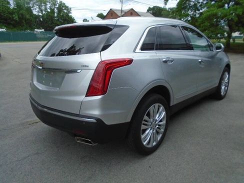 Used 2017 Cadillac XT5 Premium Luxury AWD/4WD image 7