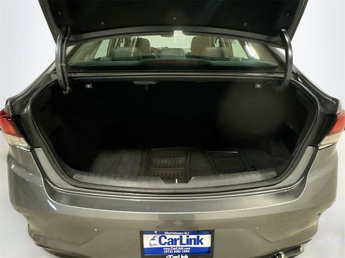 Used 2018 Hyundai Sonata Limited w/ Ultimate Package 07 image 32