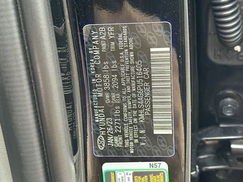 Used 2023 Hyundai Elantra SEL w/ Convenience Package image 30