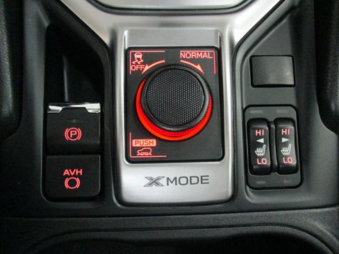 Used 2022 Subaru Forester Premium image 23