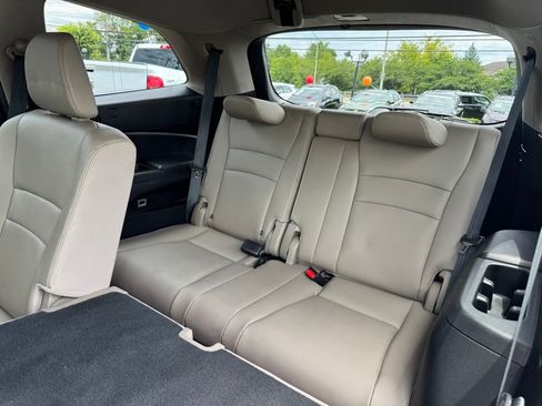 Used 2018 Honda Pilot EX-L image 11