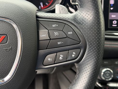 Certified 2022 Dodge Durango R/T AWD/4WD image 30