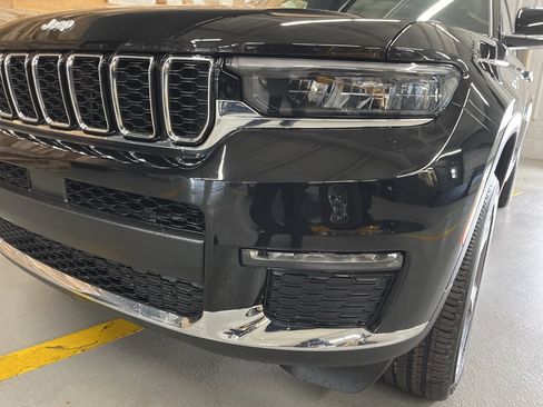 New 2025 Jeep Grand Cherokee L Limited image 10
