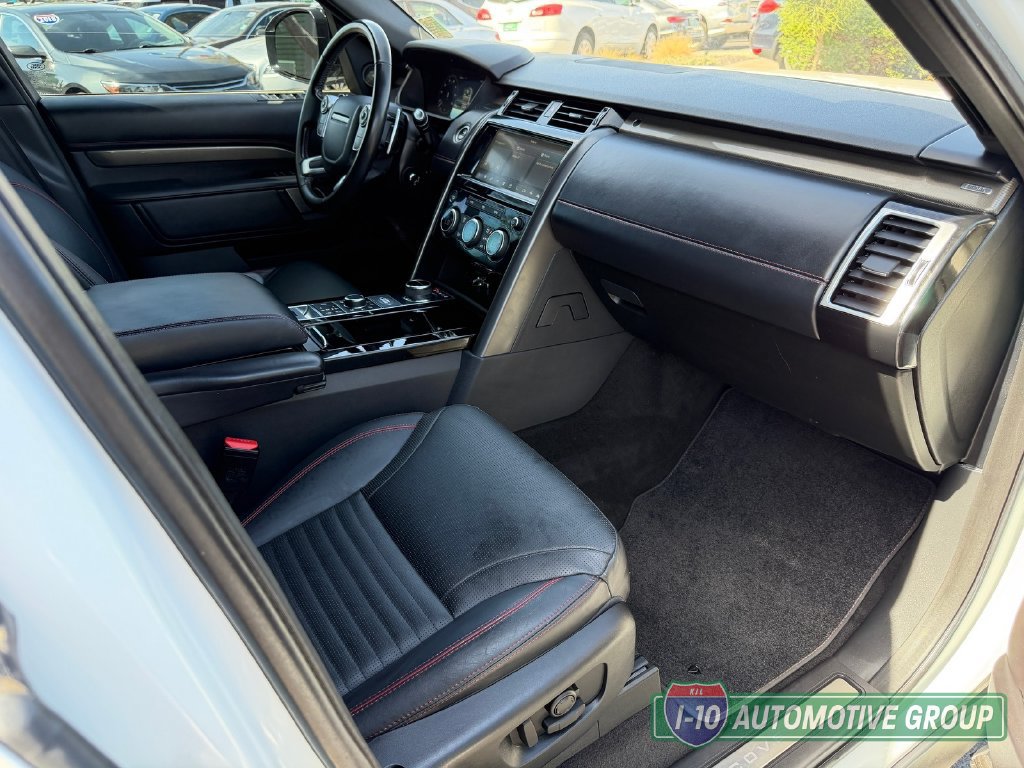 Used 2018 Land Rover Discovery HSE AWD/4WD image 31