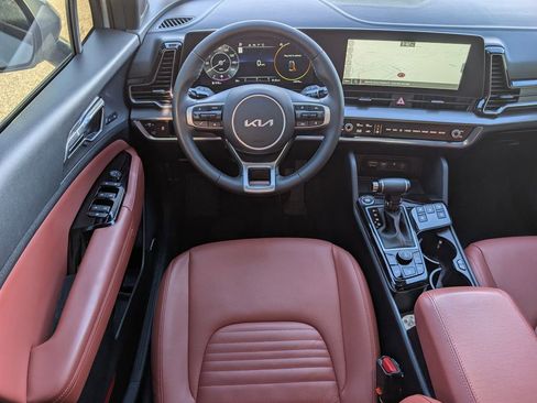 Used 2023 Kia Sportage SX image 22