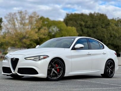 Used 2017 Alfa Romeo Giulia Ti w/ TI 19" Sport Package