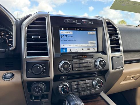 Used 2016 Ford F150 Lariat w/ Equipment Group 502A Luxury image 18