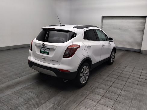 Used 2020 Buick Encore Preferred FWD image 9