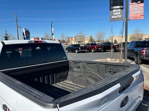 Used 2015 Ford F150 XLT w/ Equipment Group 301A Mid image 11