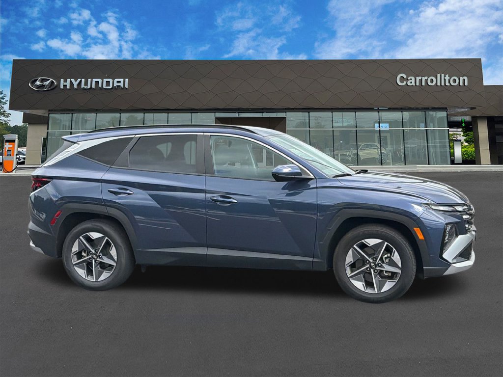 Used 2025 Hyundai Tucson SEL FWD image 4