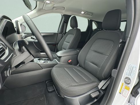 Used 2026 Ford Escape Active w/ Cold Weather Package AWD/4WD image 13