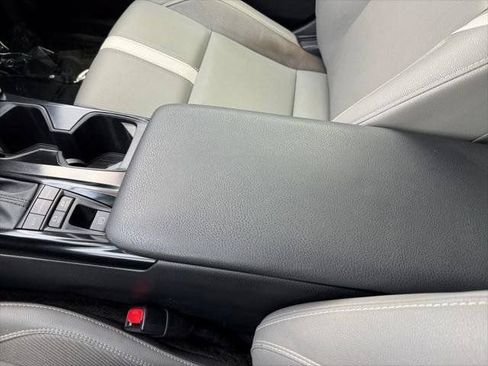 Used 2025 Toyota Camry SE w/ Convenience Package FWD image 87