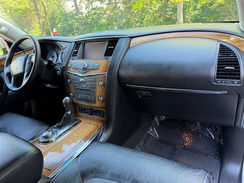 Used 2014 INFINITI QX80 4WD w/ Theater Package image 57