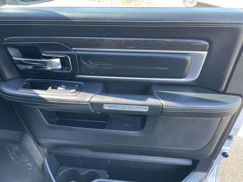 Used 2017 RAM 1500 Limited image 39