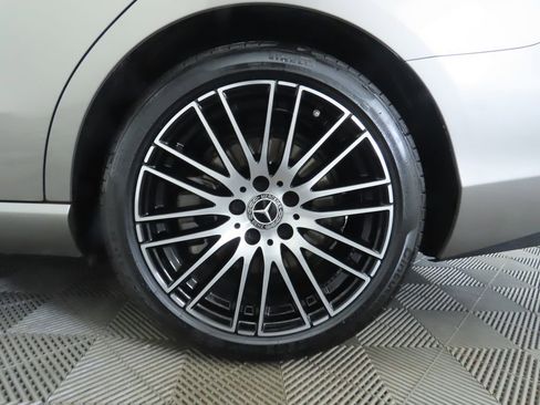 Certified 2023 Mercedes-Benz C 300 4MATIC Sedan image 31
