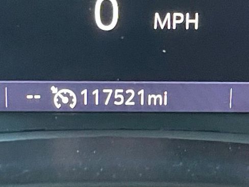 Used 2021 Chevrolet Equinox Premier image 8