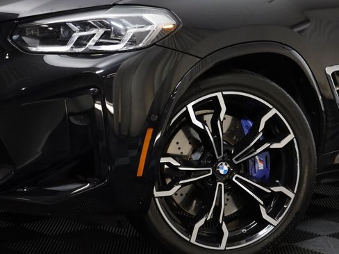 Used 2025 BMW X4 M w/ Executive Package image 3
