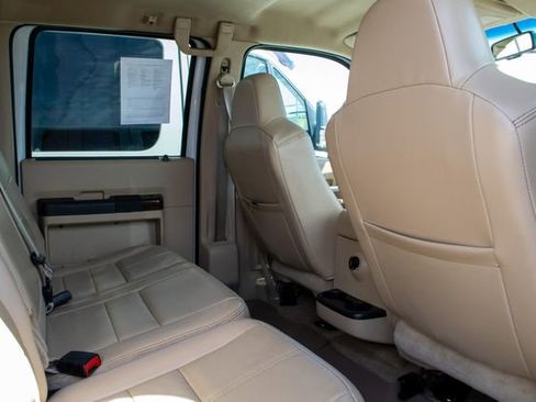 Used 2008 Ford F550 4x4 Crew Cab Super Duty image 21