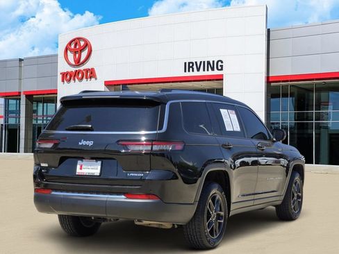 Used 2023 Jeep Grand Cherokee L Laredo RWD image 4