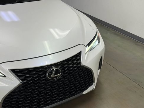 Used 2022 Lexus IS 300 w/ Premium Package RWD image 4