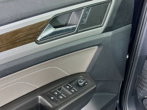 Used 2023 Volkswagen Atlas SE FWD image 15