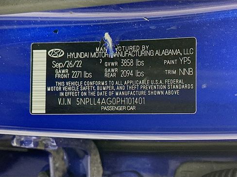 Certified 2023 Hyundai Elantra SE image 29