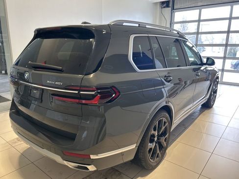 Used 2023 BMW X7 xDrive40i w/ Parking Assistance Package image 17