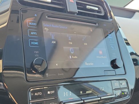 Used 2016 Toyota Prius Two image 20