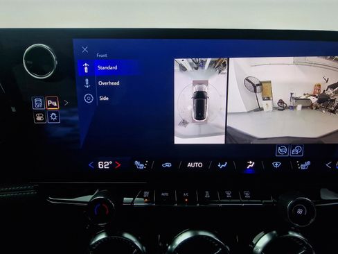 New 2025 Chevrolet Blazer EV LT image 18