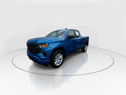 Used 2022 Chevrolet Silverado 1500 Custom RWD image 4