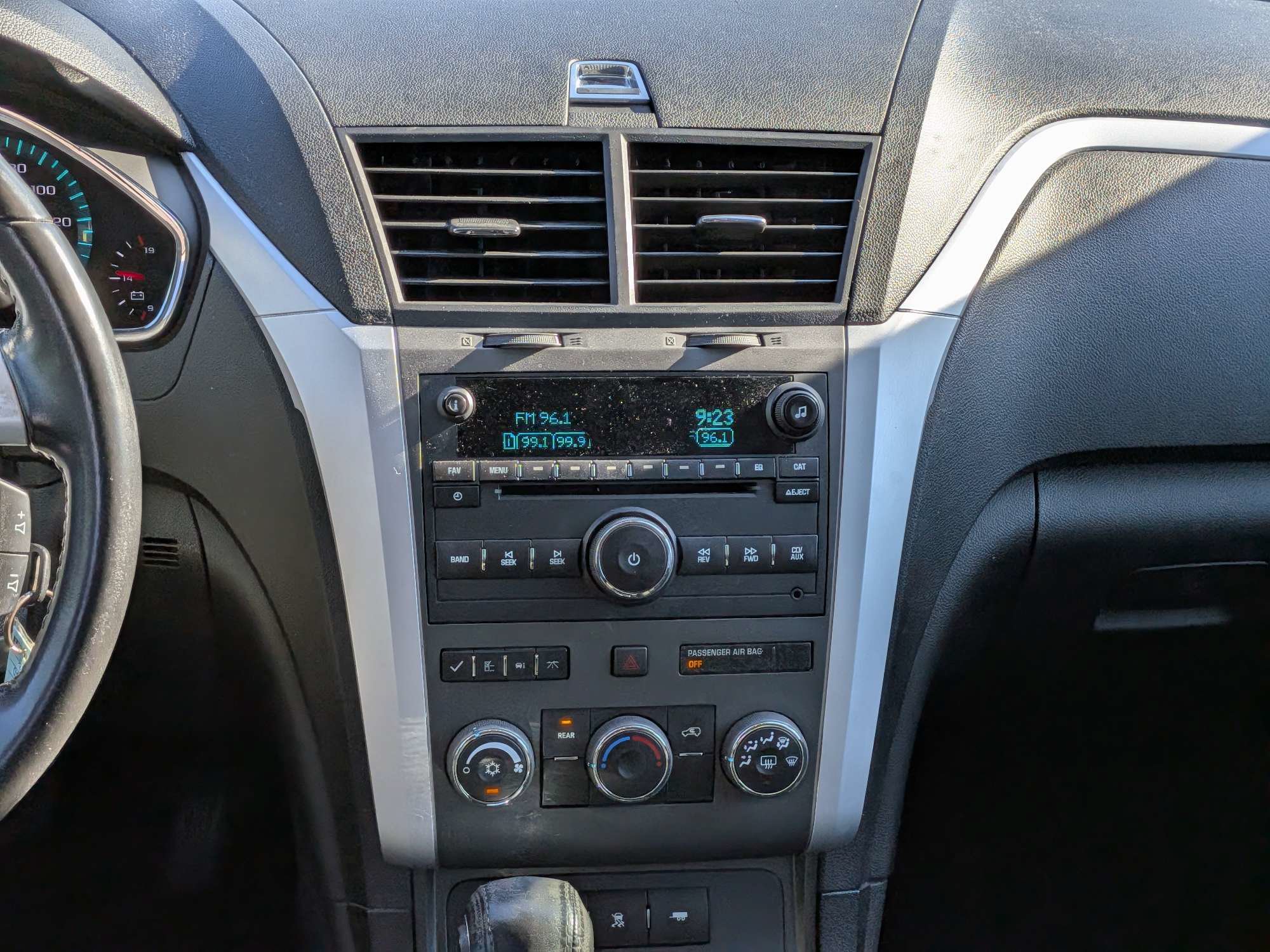 Used 2012 Chevrolet Traverse LT w/ LPO, 'HIT The Road' Package FWD image 19