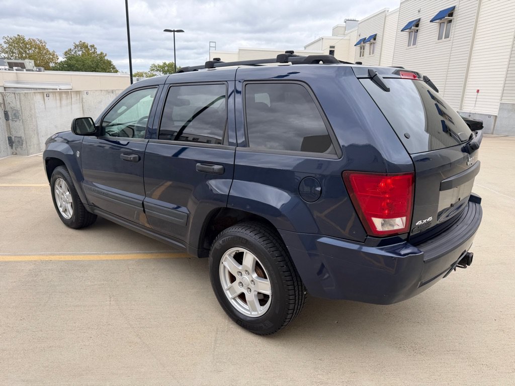Used 2005 Jeep Grand Cherokee Laredo AWD/4WD image 5