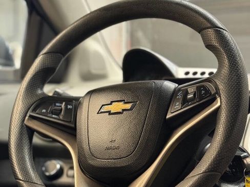 Used 2013 Chevrolet Sonic LT FWD image 19