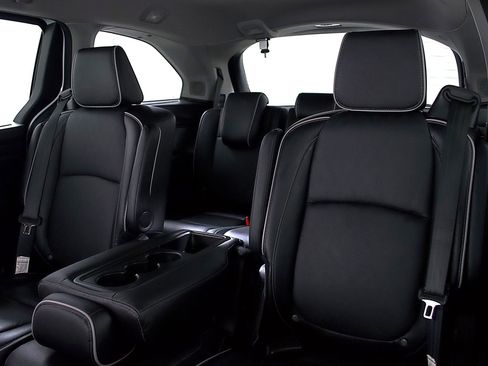 Used 2024 Honda Odyssey Elite image 17