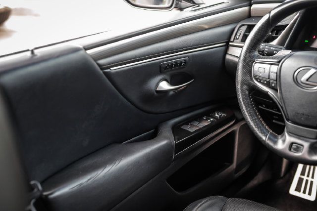 Used 2019 Lexus ES 350 F Sport w/ Accessory Package 2 FWD image 40