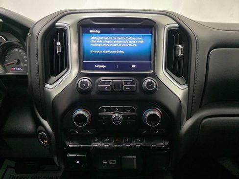 Used 2020 Chevrolet Silverado 1500 RST image 14